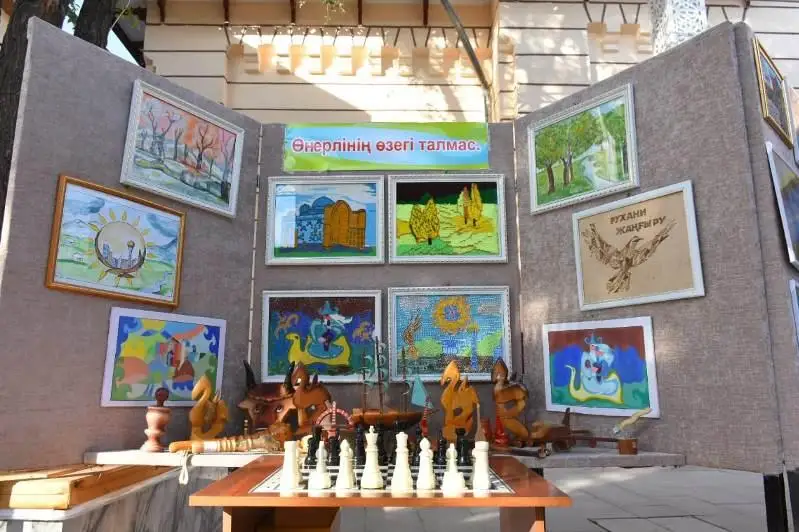 Фестиваль искусства «Мейірім шуағы» прошел в Туркестане