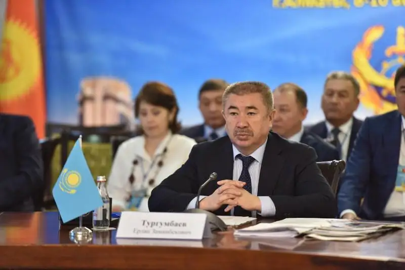 Казахстанские полицейские усилят взаимодействие с коллегами из приграничных стран в борьбе с кражами