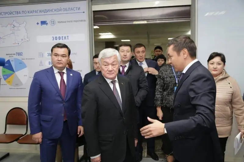 Как решают вопрос трудоустройства в Караганде, рассказали Бердибеку Сапарбаеву