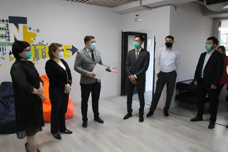 Новый молодежный ресурсный центр открыт в Алматы