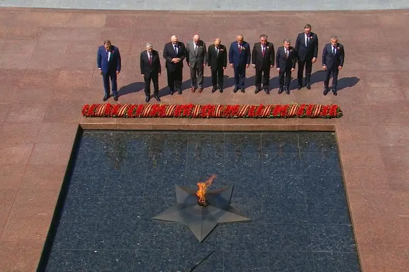 Касым-Жомарт Токаев: Подвиг воинов, погибших в годы Великой Отечественной войны, навсегда в наших сердцах