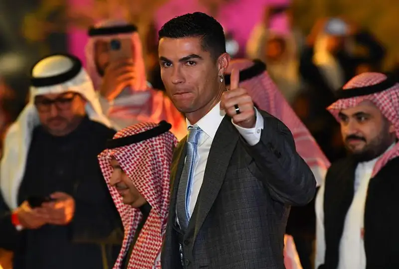 Закат или новый вызов? Что ждать от переезда Роналду в Саудовскую Аравию