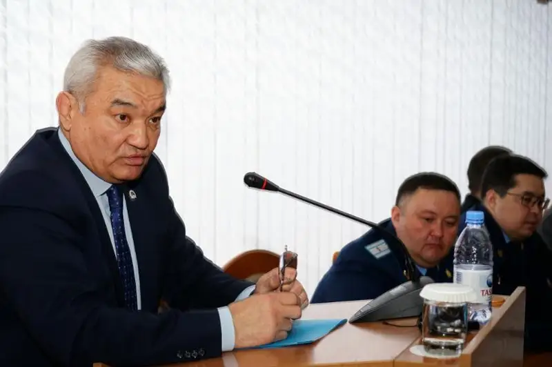 В поселках Семея построят водоотводный канал