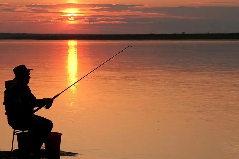 Смягчение карантина: рыбалку и тренировки разрешили в Карагандинской области