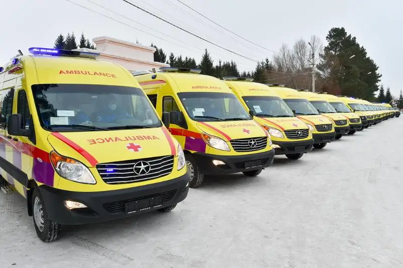20 новых реанимобилей передали в районы СКО