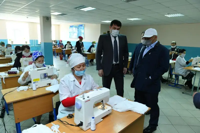 В Тюлькубасском районе малообеспеченным жителям бесплатно раздадут медицинские маски