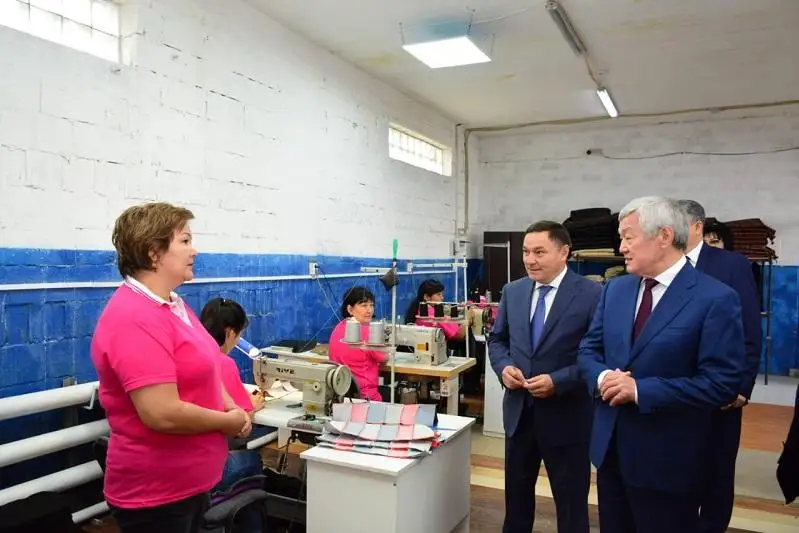 Бердибек Сапарбаев посетил село близ столицы