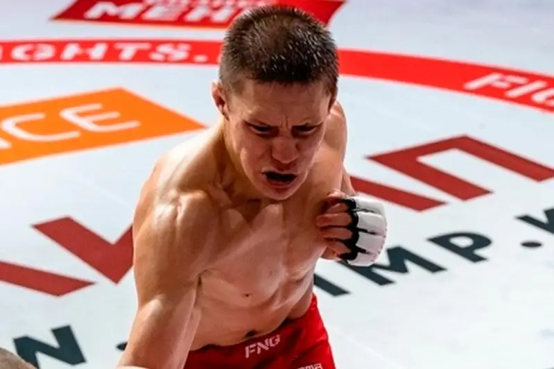 Казахстанец Жалгас Жумагулов проиграл свой дебютный бой в UFC