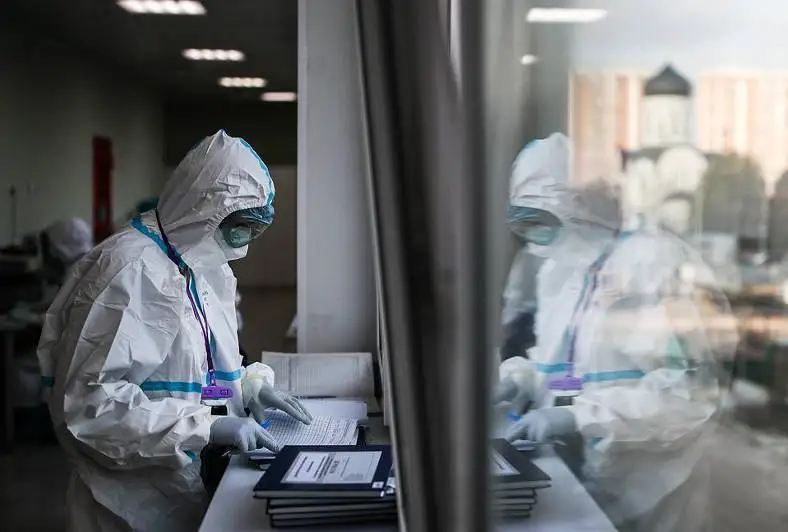 Число заразившихся коронавирусом в России впервые превысило 25 тысяч за сутки