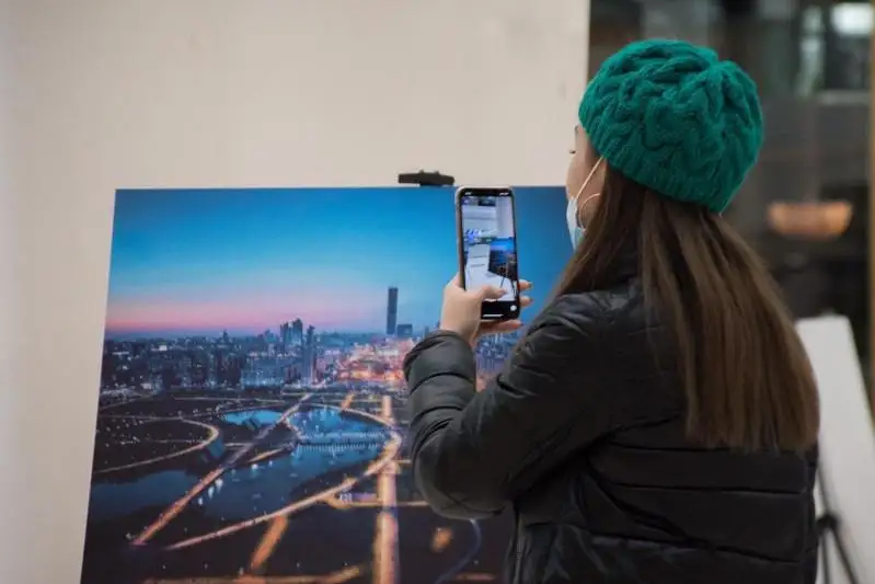 12 лучших цветных кадров представлены на фотовыставке «Любимая столица» в Нур-Султане