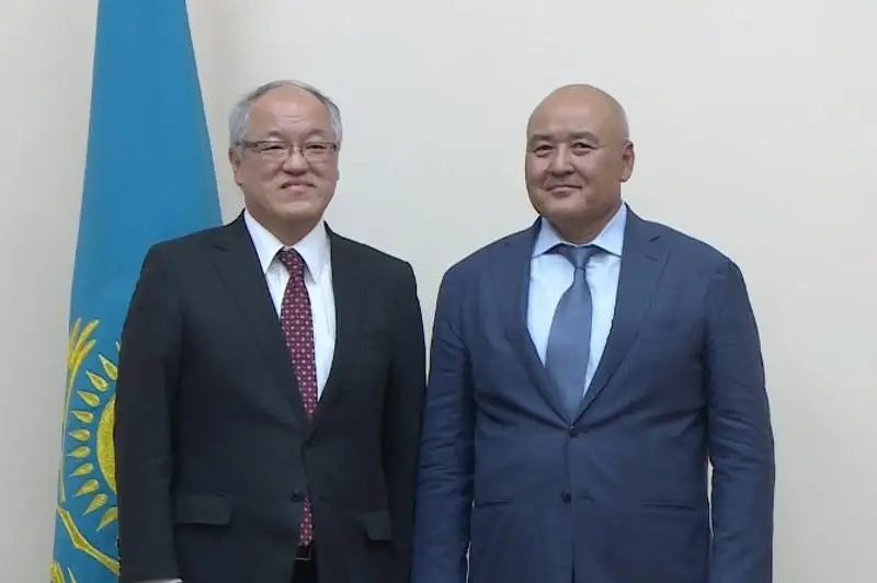 Умирзак Шукеев принял посла Японии в Казахстане