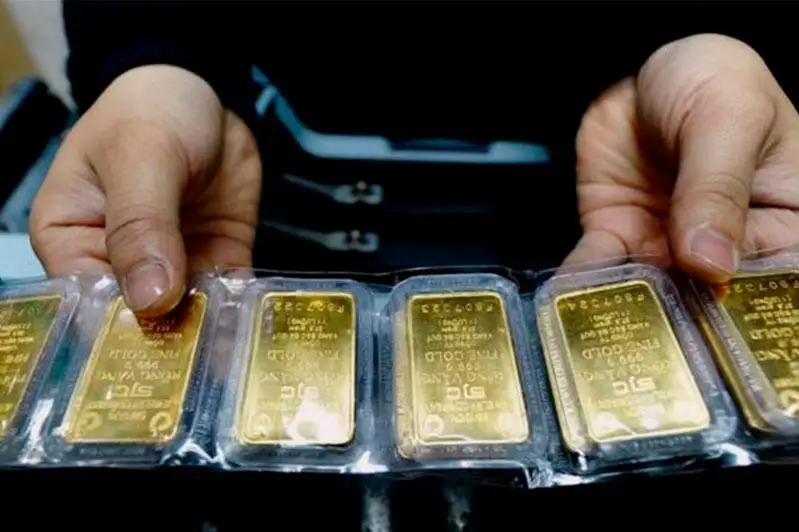 Цена на золото достигла максимума за последние семь лет
