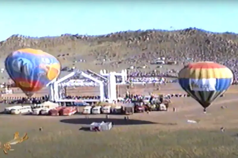 Как Казахстан праздновал юбилей Абая 25 лет назад - видео