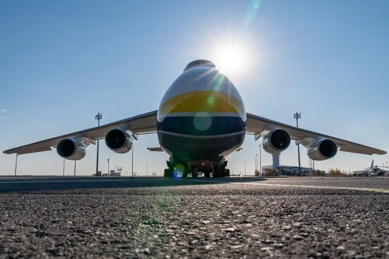 Небо, самолет, девушка с фотоаппаратом: секреты споттинга в Казахстане