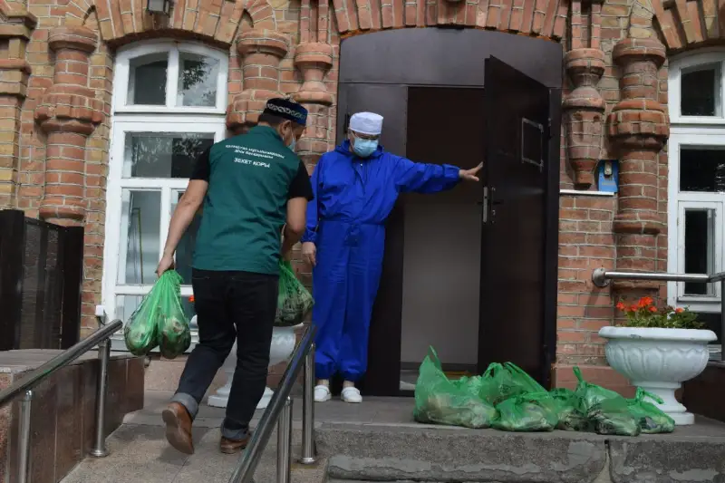 Три тысячи семей получили продукты на Курбан айт в Карагандинской области