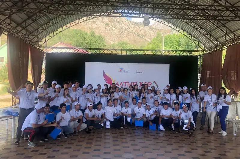 Лагерь по подготовке молодежного кадрового резерва начал работу в Туркестане