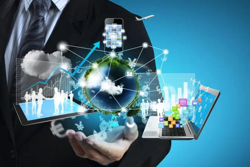 Внедрение цифровизации во все сферы должно оставаться приоритетной задачей - Бердибек Сапарбаев