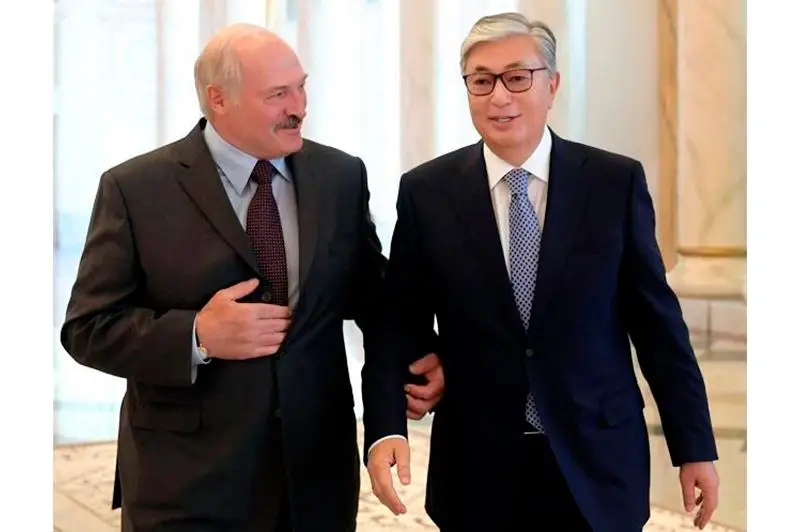 Касым-Жомарт Токаев поздравил Александра Лукашенко с юбилеем
