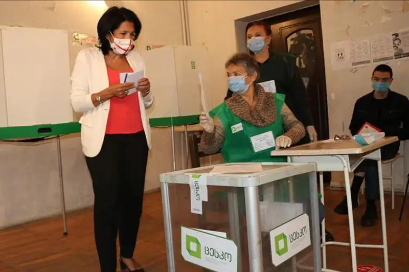 В Грузии началось голосование на парламентских выборах