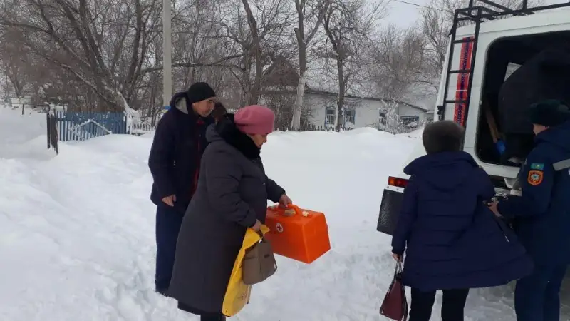 Более 200 человек и 100 автомашин спасены в Актюбинской области