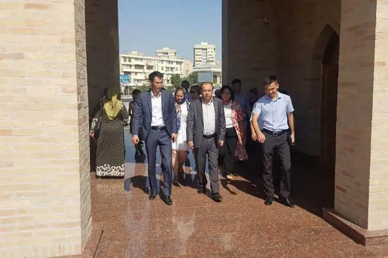 Туристский потенциал Туркестанской области представили в Узбекистане