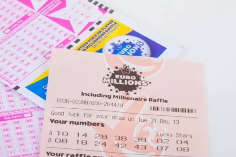 Житель Великобритании выиграл джекпот в размере  £57 миллионов