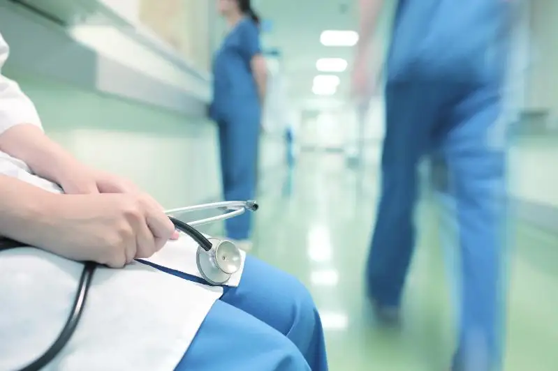 Костанайские врачи не смогли поставить диагноз мальчику с острым аппендицитом