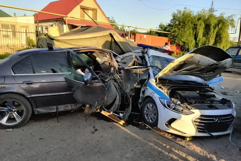 Смертельное ДТП на блокпосту: отец и вдова полицейских требуют более 26 млн тенге