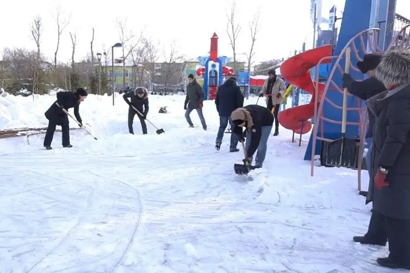 В агентстве по делам госслужбы призвали развивать добровольческую деятельность на благо людей