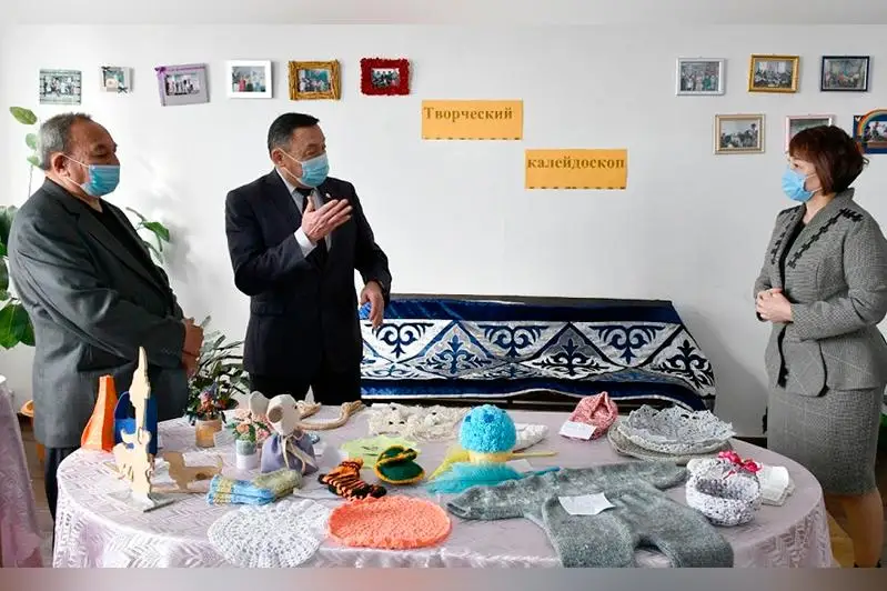 Выставку работ особенных мастеров организовали в Осакаровке