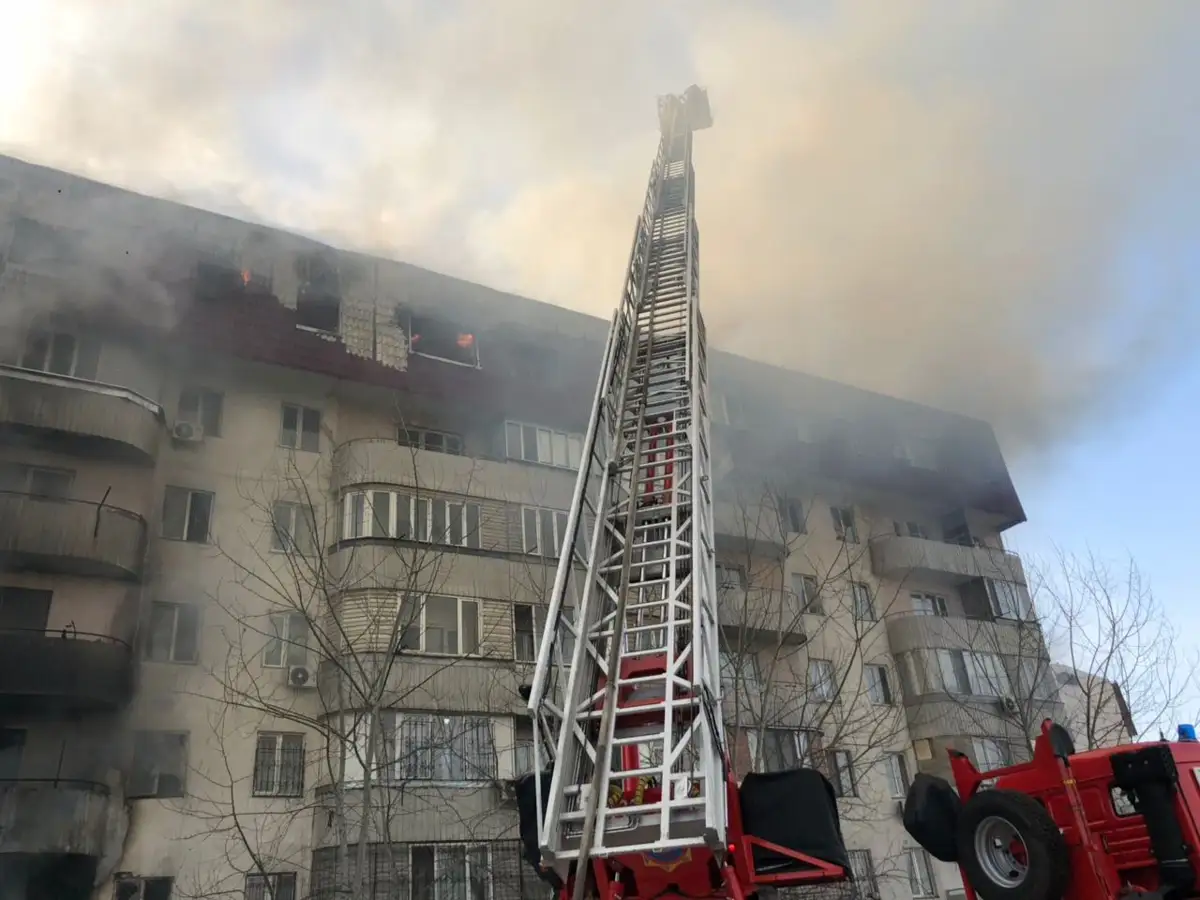 Аким Алматы поручил в кратчайшие сроки восстановить многоквартирный дом в  Кокжиеке