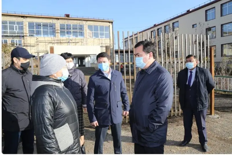 В Каркаралинске решили вопрос дефицита медкадров