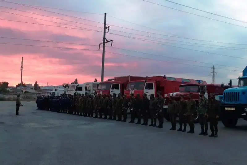 50 жамбылских спасателей с техникой отправились помогать жителям Туркестанской области