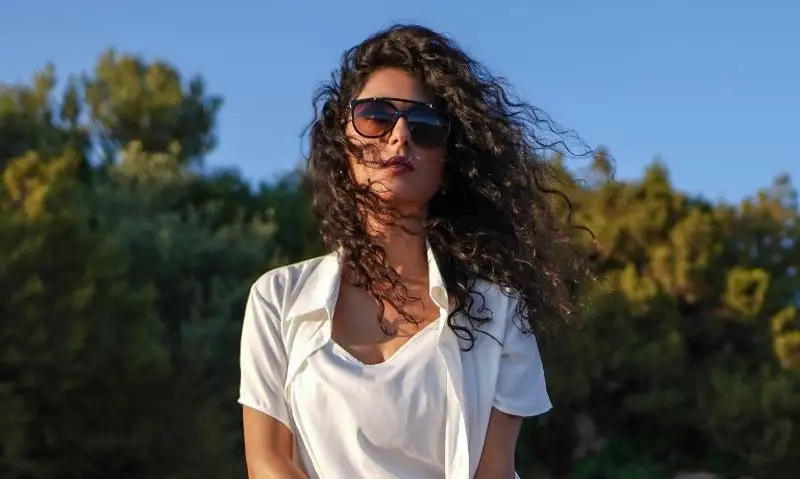 Турецкая певица сняла клип на песню Абая