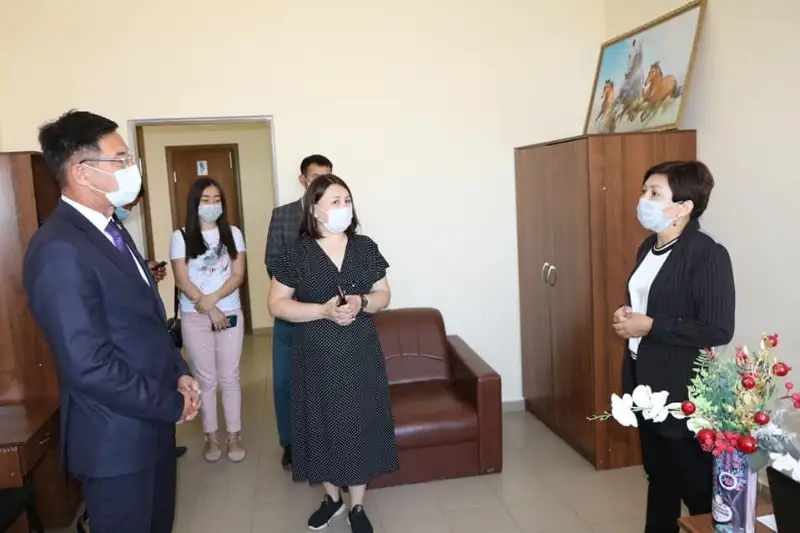 В ЗКО в помощь мамам открылся Центр развития «Көркем»