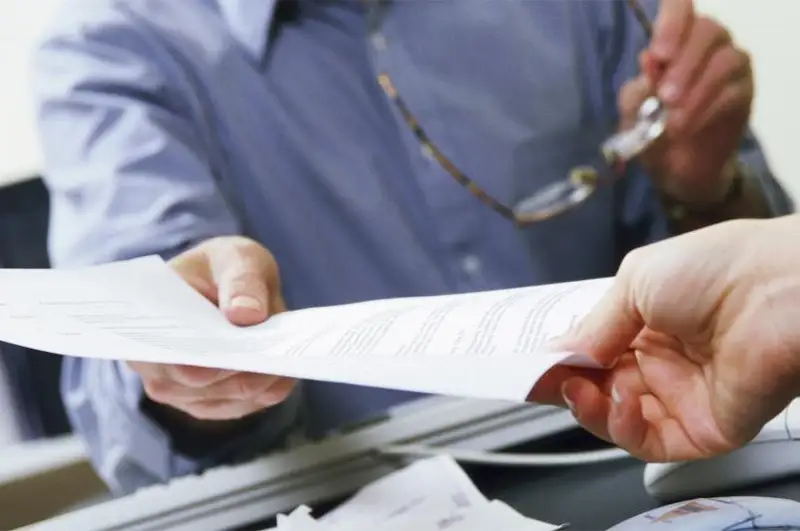 В Алматы с 7 апреля отменяются все бумажные пропуски и справки для передвижения