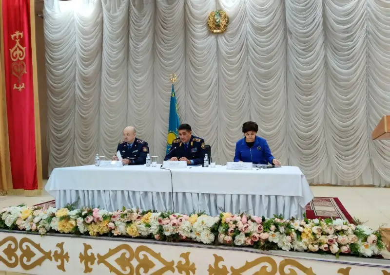 Установить особый контроль за неблагополучными семьями предложили в ДП Алматы