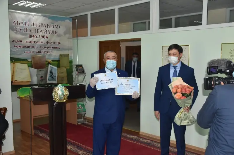 Лучшего знатока Абая среди госслужащих выбрали в Актобе