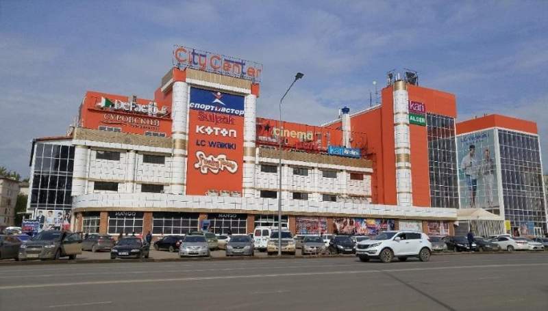 Сити центр уральск внутри. Сити центр уральск. Бишкек тц азия молл. City center уральск. Город уральск торговый центр.