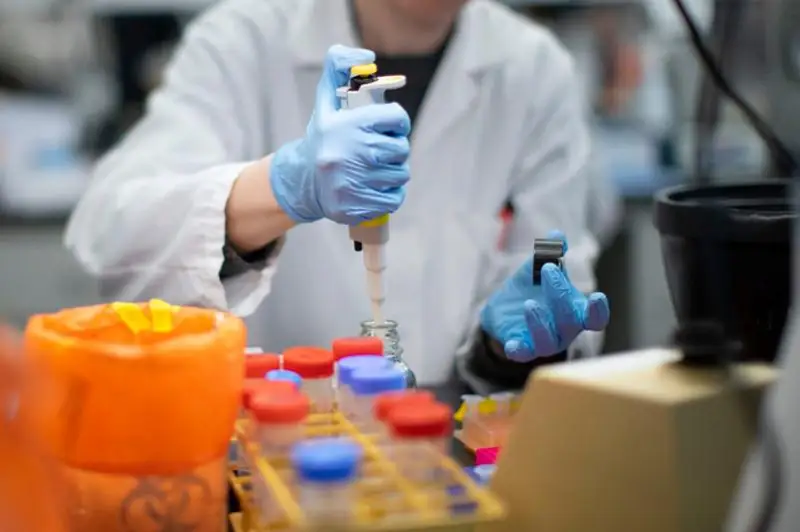 935 случаев коронавируса зарегистрировали на Тенгизе