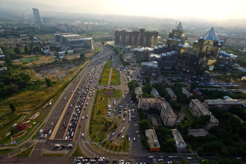 80 км/час на ВОАД и аль-Фараби в Алматы: мнение автоэксперта