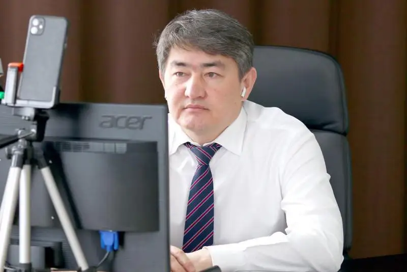 300 тысяч тестов по КВИ закупают на резервные средства Фонда соцмедстрахования