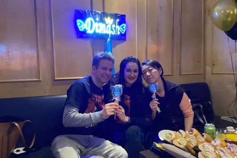 Фан-клуб Димаша Кудайбергена отметил трехлетие в Нью-Йорке