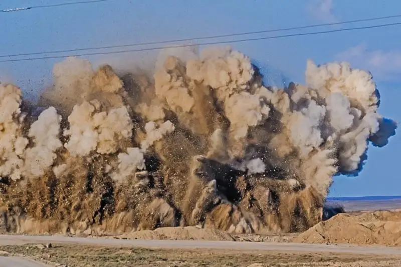 Взрывные работы проведут на Иртыше в Семее