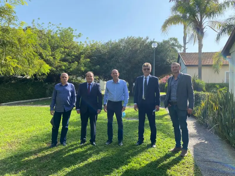 Казахстан изучает опыт аграрной науки Израиля