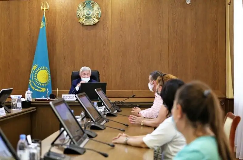 Надеемся, вместе с казахстанскими специалистами внесем вклад в борьбу с COVID-19 – врачи из Татарстана