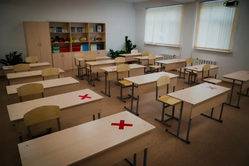 Мерам защиты от коронавируса с помощью игр обучают столичных школьников