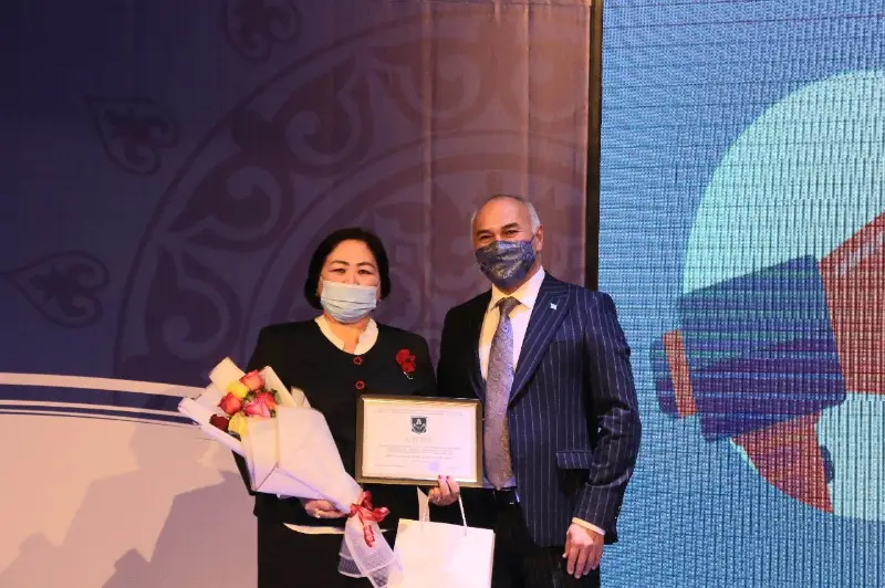 Награды за активность в борьбе с коррупцией вручили туркестанцам