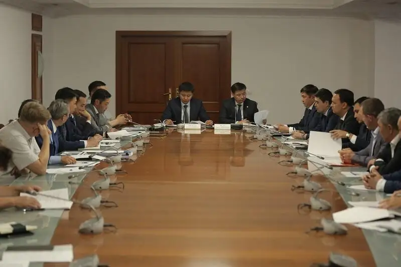 Подготовку к отопительному сезону обсудили в столице