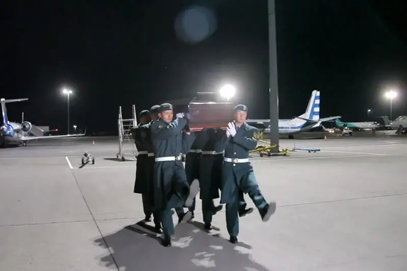 Останки казахстанского героя ВОВ привезли в Алматы